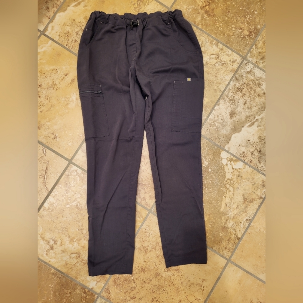 Figs grey scrub bottoms